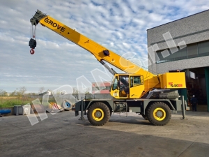 GROVE RT540CE